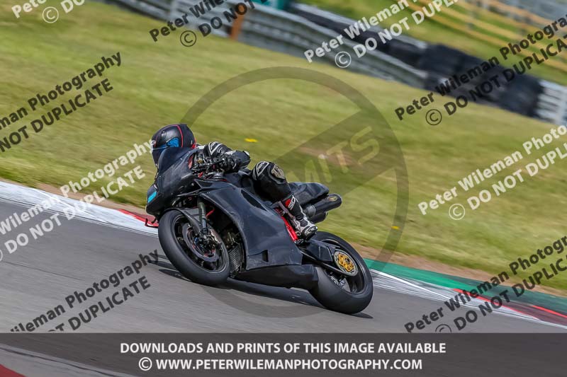 PJ Motorsport Photography;donington no limits trackday;donington park photographs;donington trackday photographs;no limits trackdays;peter wileman photography;trackday digital images;trackday photos